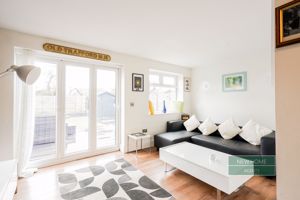 Photo 19- click for photo gallery